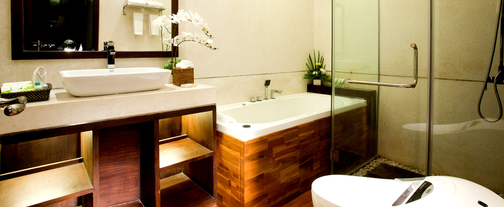 Luxury ensuite bathroom in the Sasmara One Bedroom Villa with premium amenities at Astagina Resort.