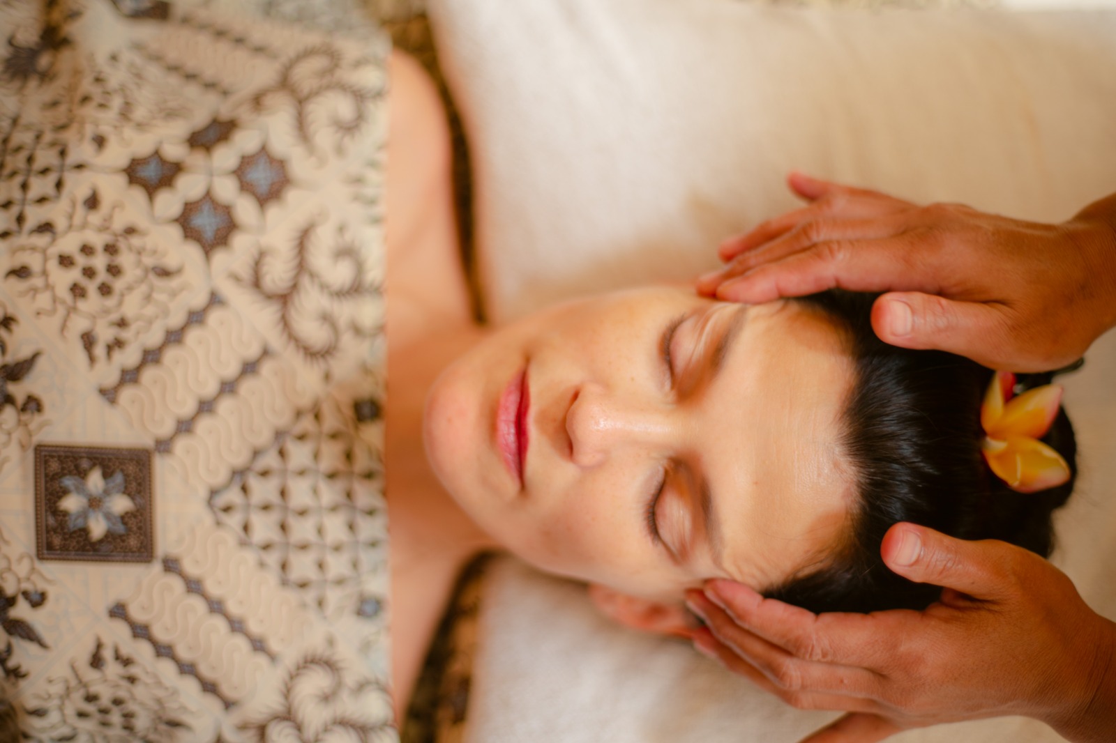 A peaceful head massage treatment at Anjali Spa